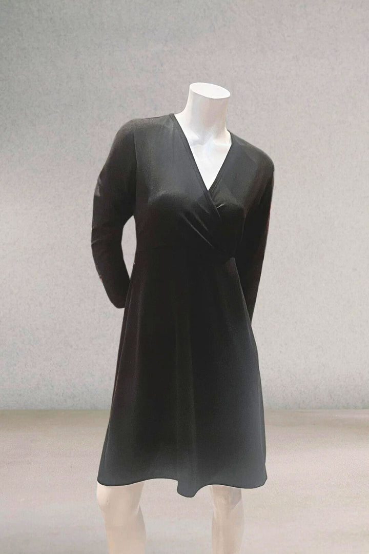 Robe croisée acrylique