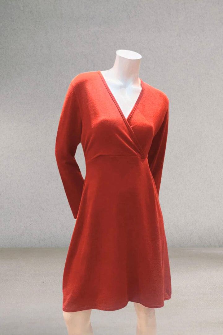 Robe croisée acrylique