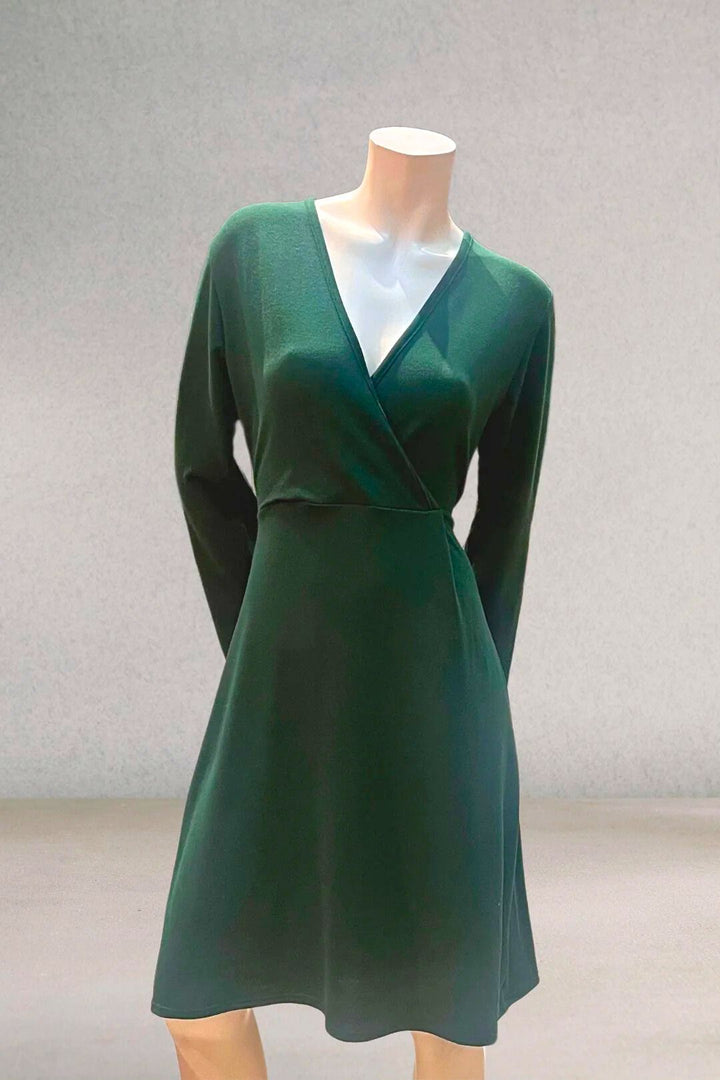 Robe croisée acrylique