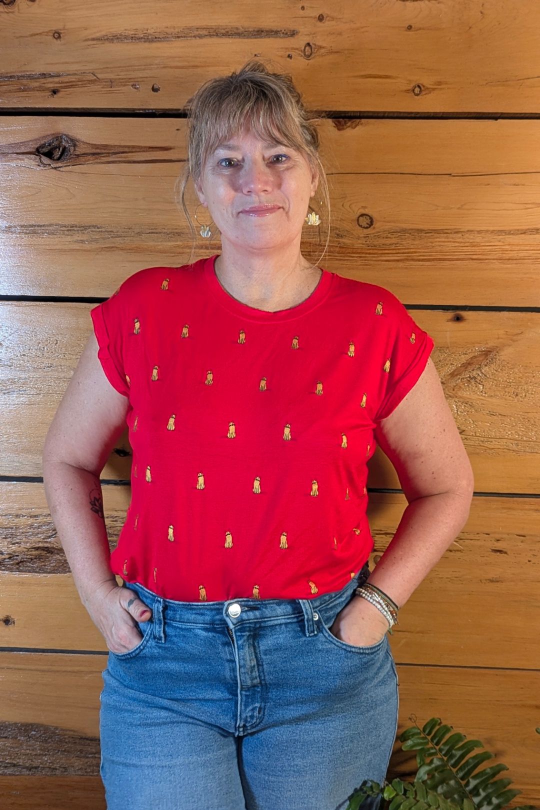 T-shirt Lily — Chat doré