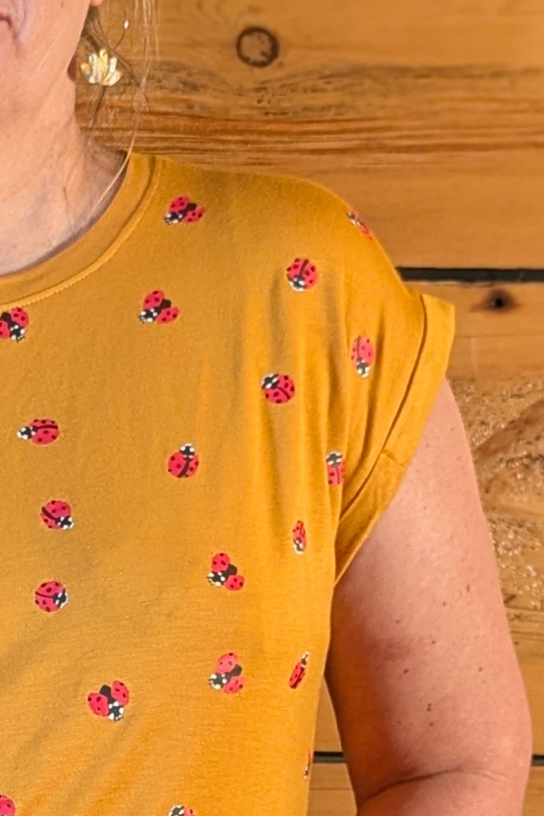 T-shirt Lily — Coccinelles