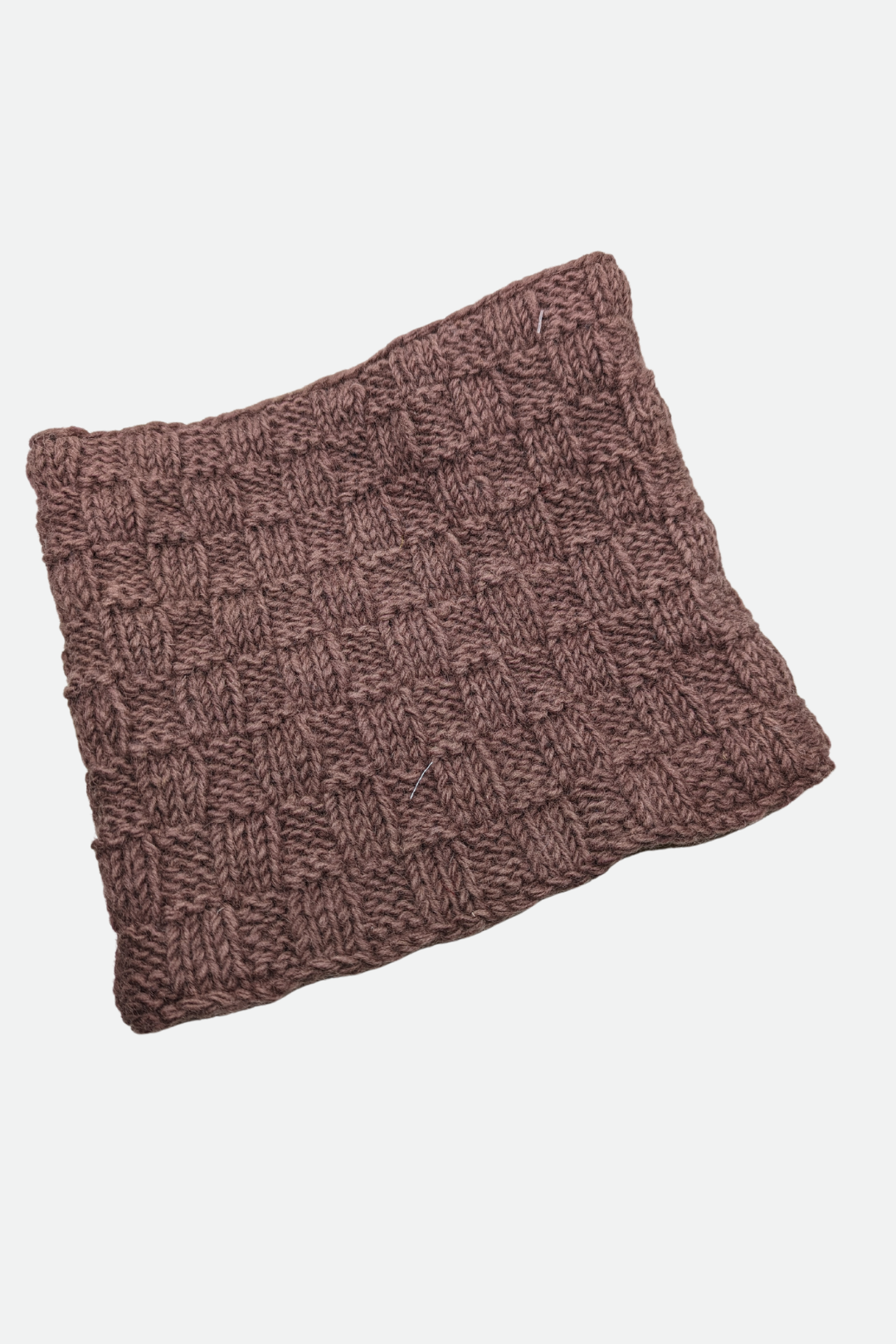 Cache-cou doublé polar Carré- Lilas Écharpes, foulards et châles by Babu Kaji | Roxy Lama