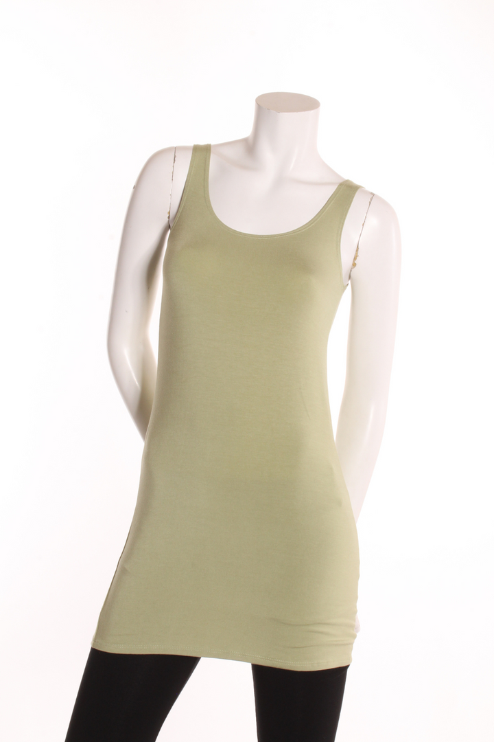 Camisole Rox longue- dos droit Vert Mousse Camisole by Riches | Roxy Lama