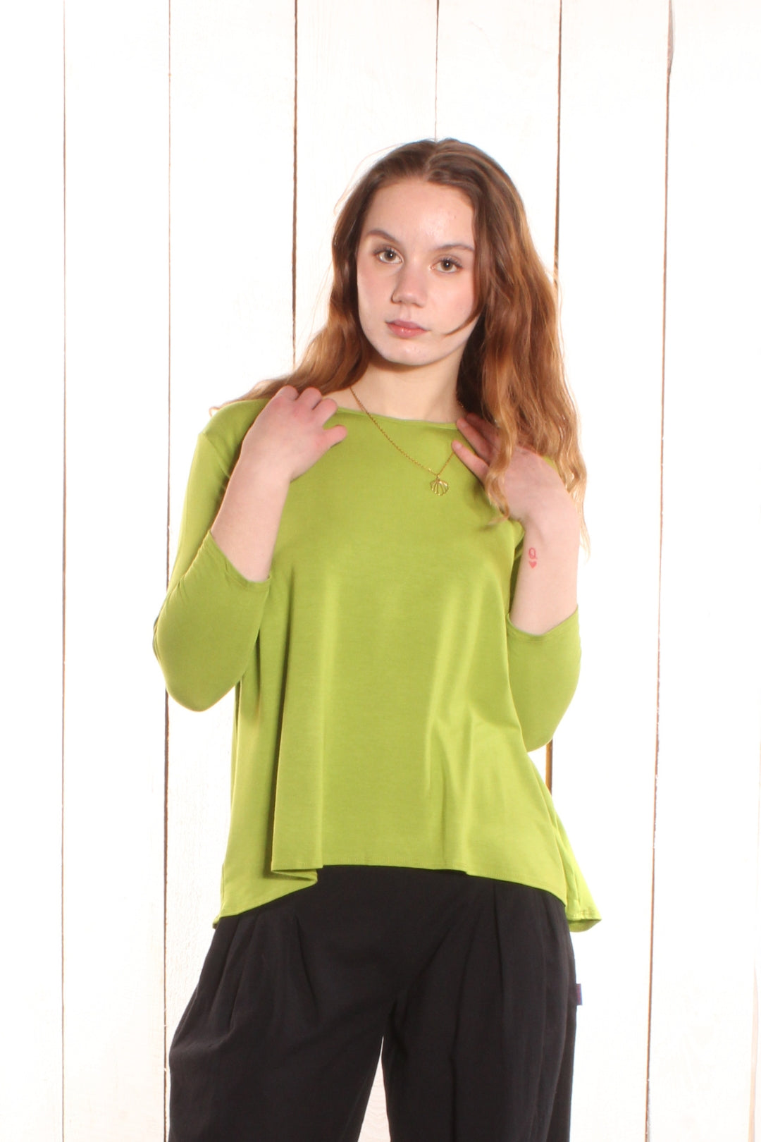 Manches longues bas rond - 2 coutures épaules (jersey) Chandail by Riches | Roxy Lama