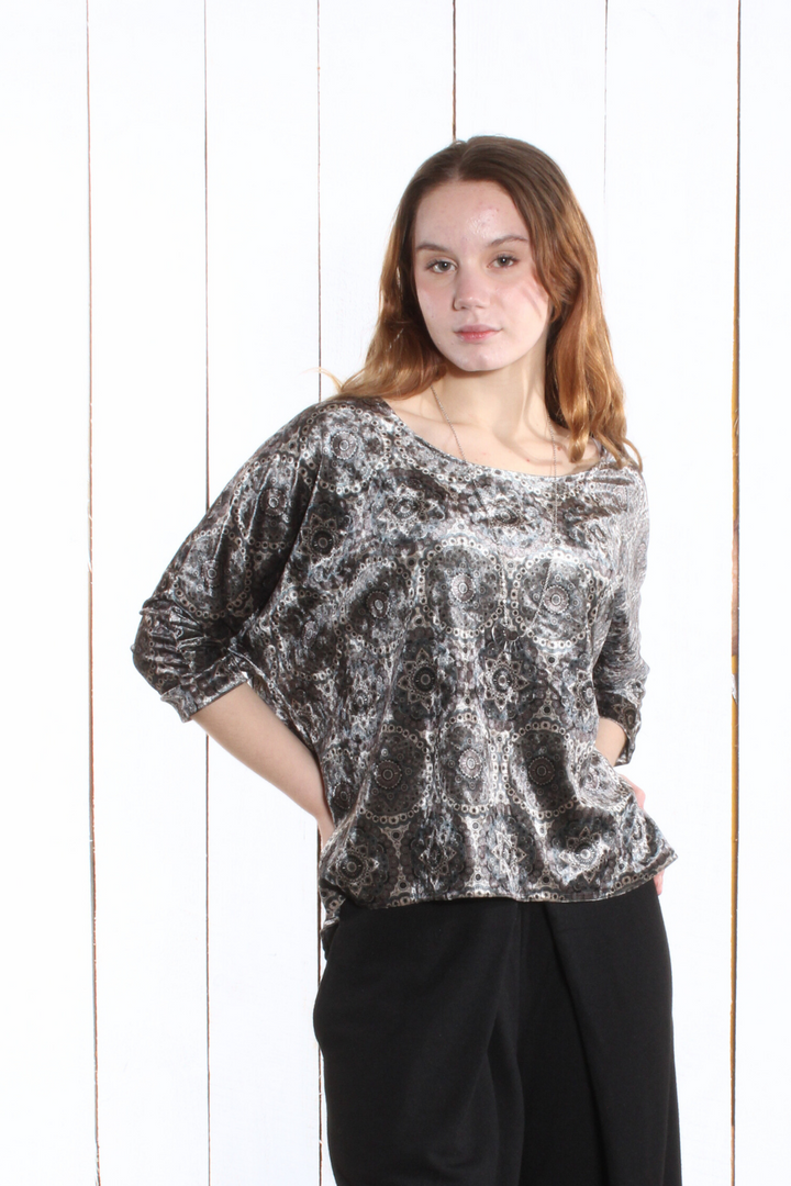 Chandail Maggy - Velours Chandail by Riches | Roxy Lama