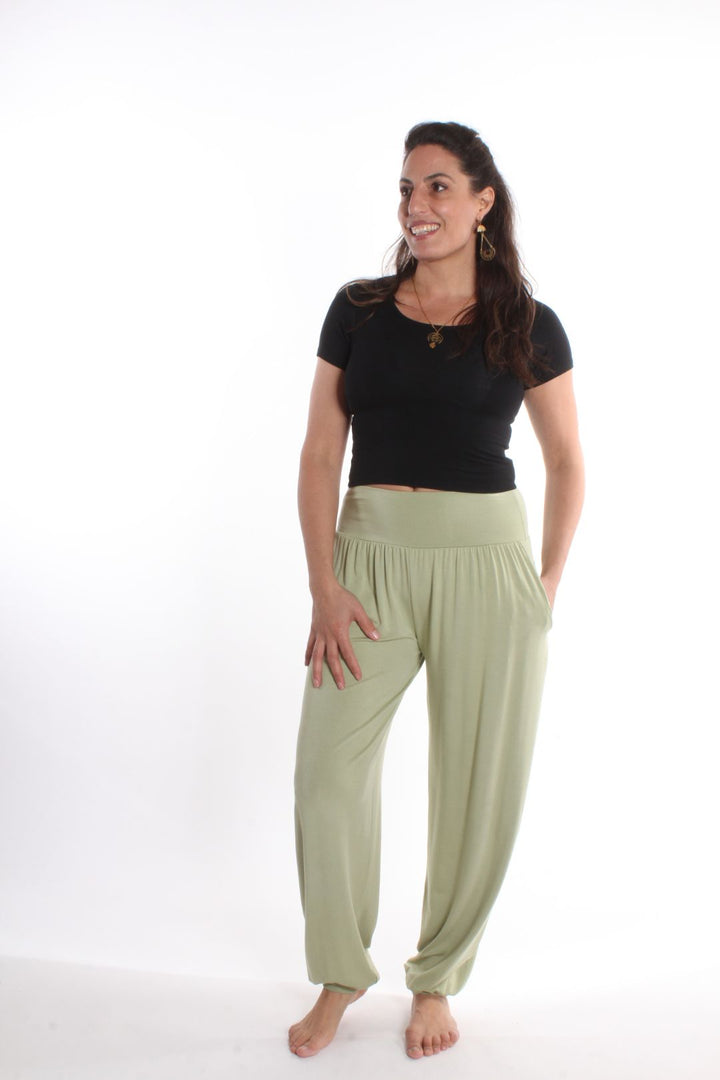 Pantalon ample Rox — Uni Vert Mousse Pantalons by Riches | Roxy Lama
