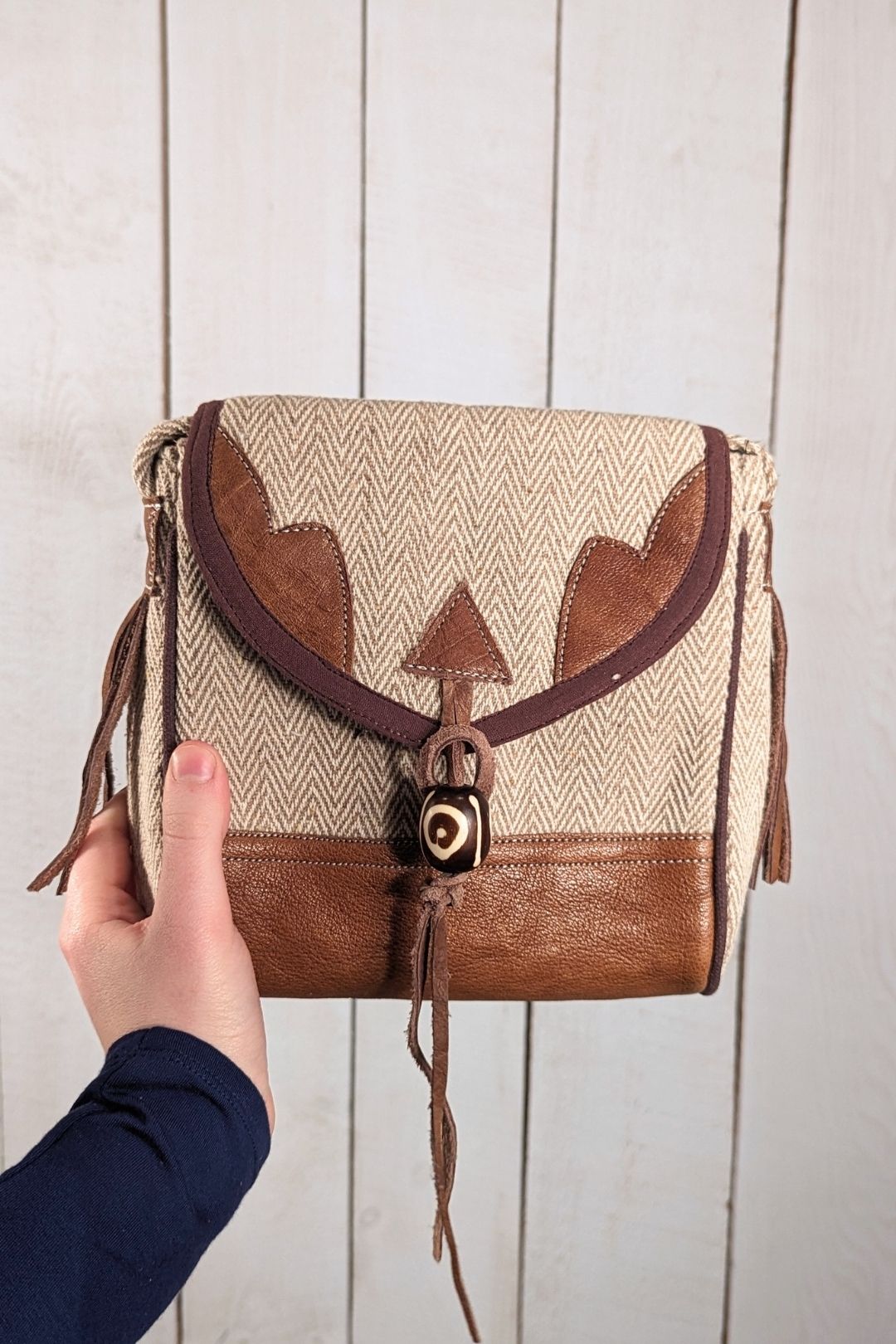 Petit sac carré 1 bouton - Coton tissé et cuir Crème Porte-Monnaie by Lobsang Bag | Roxy Lama