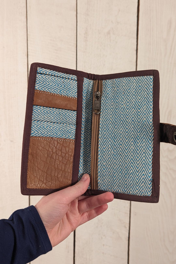 Porte monnaie - Coton tissé et cuir Porte-Monnaie by Lobsang Bag | Roxy Lama