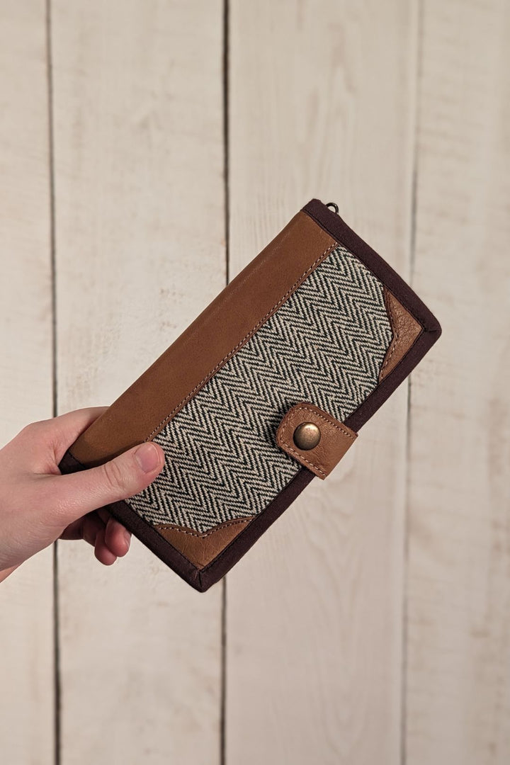 Porte monnaie - Coton tissé et cuir Vert Porte-Monnaie by Lobsang Bag | Roxy Lama