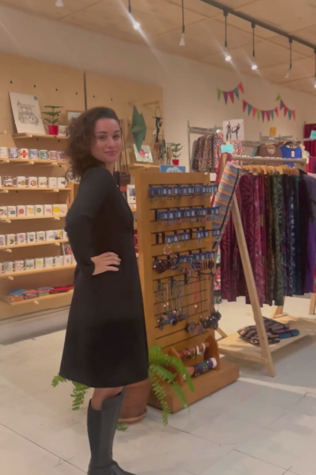 Robe croisée acrylique