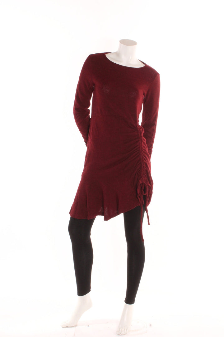 Robe Rosalia Bordeaux Robe by Witchery | Roxy Lama