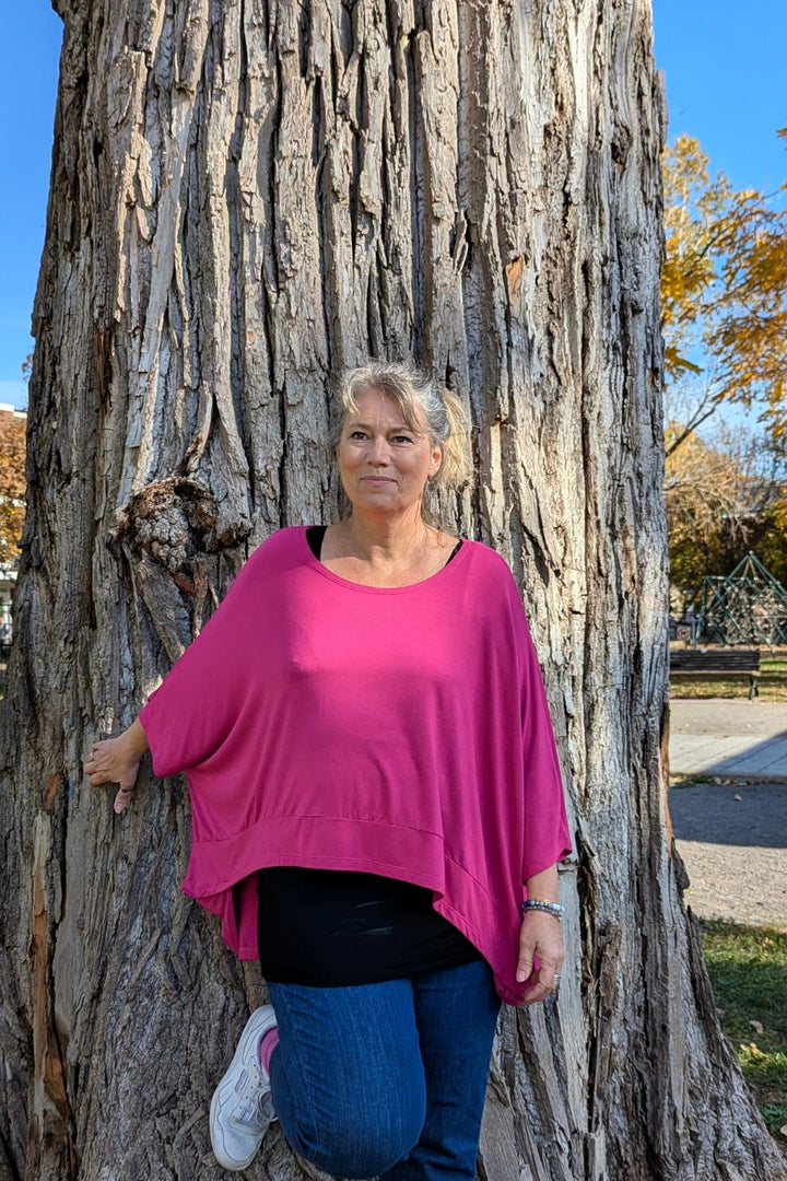 T-shirt large — Astrid Fushia T-shirt by Riches | Roxy Lama