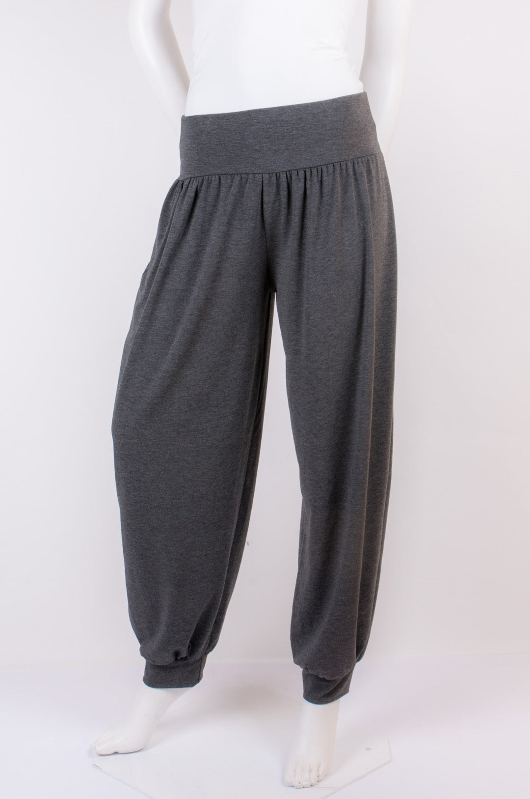 Pantalon ample Rox — Uni Charcoal chiné Pantalons by Riches | Roxy Lama