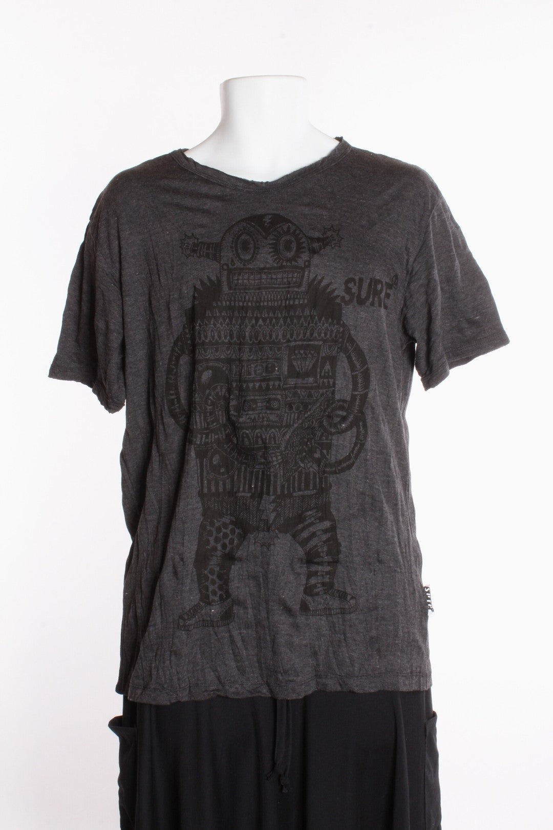 T-shirt unisexe Atahi — Robot M Charcoal T-shirt Homme by Roxy Lama | Roxy Lama