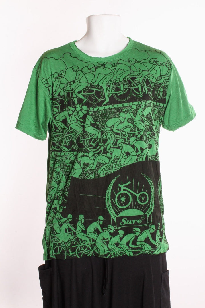 T-shirt unisexe Atahi — Vélo M Vert T-shirt Homme by Roxy Lama | Roxy Lama